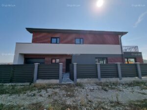 Vânzare: Vile în stil american